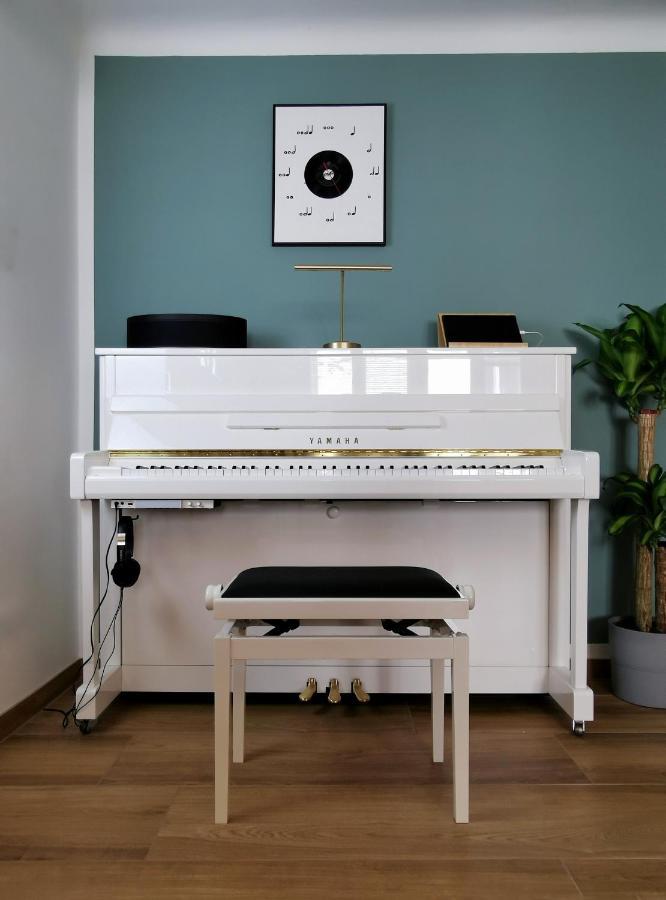 Neues City Center Piano Appartement Mit Netflix Клагенфурте Экстерьер фото